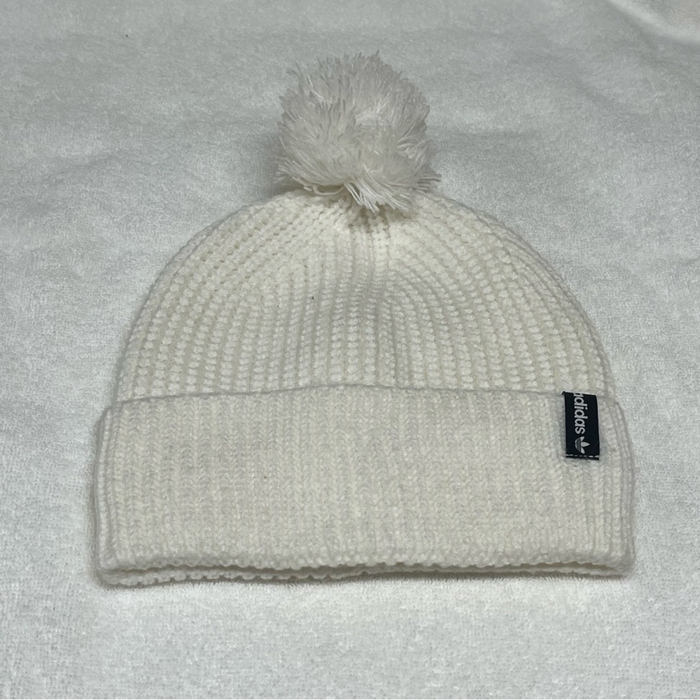 adidas Pom Beanie White NWOT - Picture 8 of 10